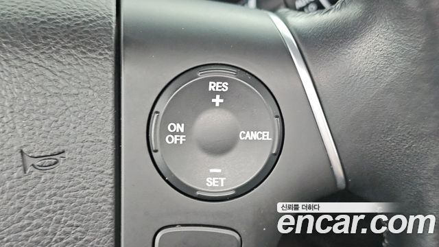 Hyundai Genesis 2012 — photo 23