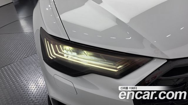 Audi A6 2021 — photo 8