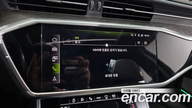 Audi A6 2021 — photo 27
