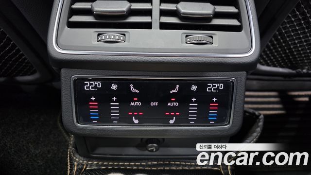 Audi A6 2021 — photo 31
