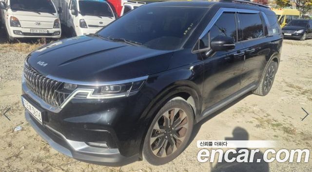 Kia Canival 2021 — photo 2