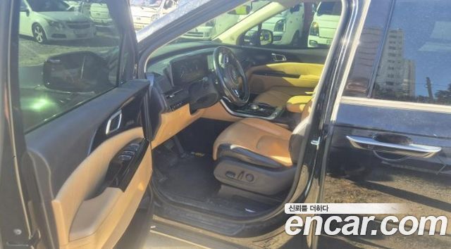 Kia Canival 2021 — photo 7