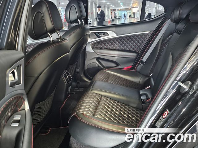Genesis G70 2018 — photo 7