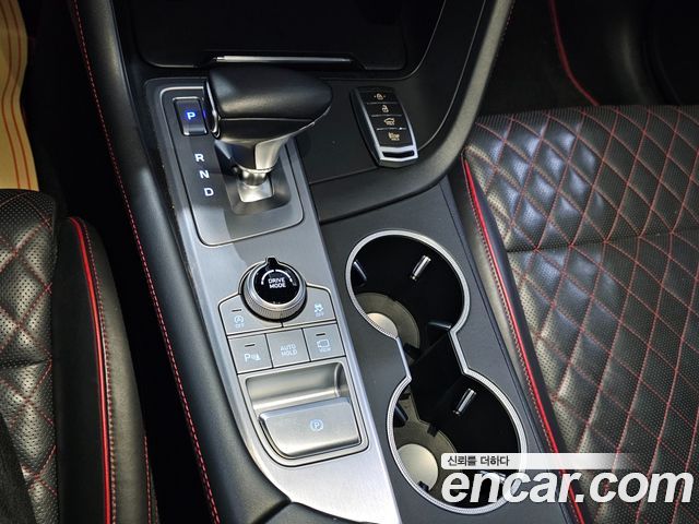 Genesis G70 2018 — photo 13