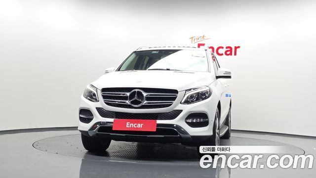 Mercedes-Benz GLE-Class 2017 — photo 3