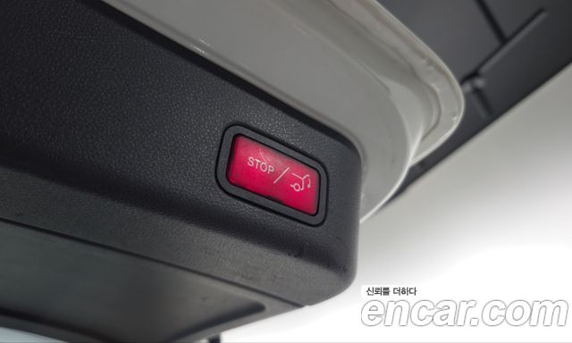 Mercedes-Benz GLE-Class 2017 — photo 24