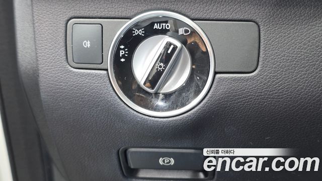 Mercedes-Benz GLE-Class 2017 — photo 30