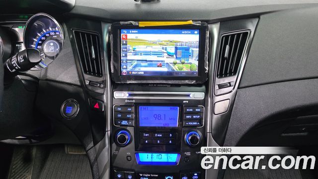 Hyundai Sonata 2012 — photo 20