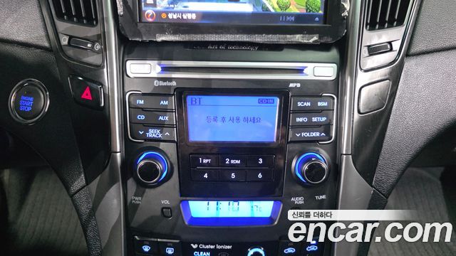 Hyundai Sonata 2012 — photo 28