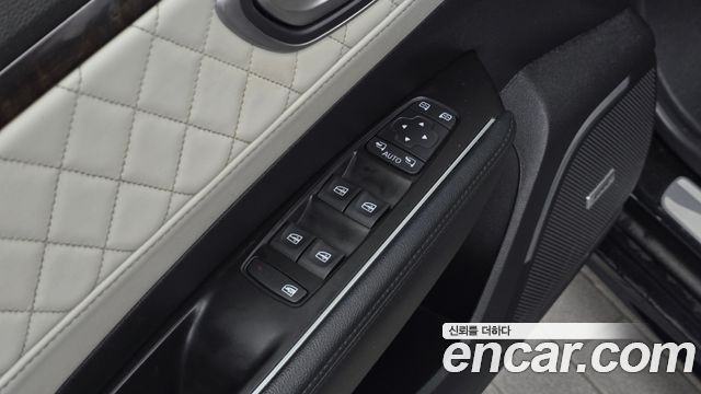 Renault Korea SM6 2016 — photo 34