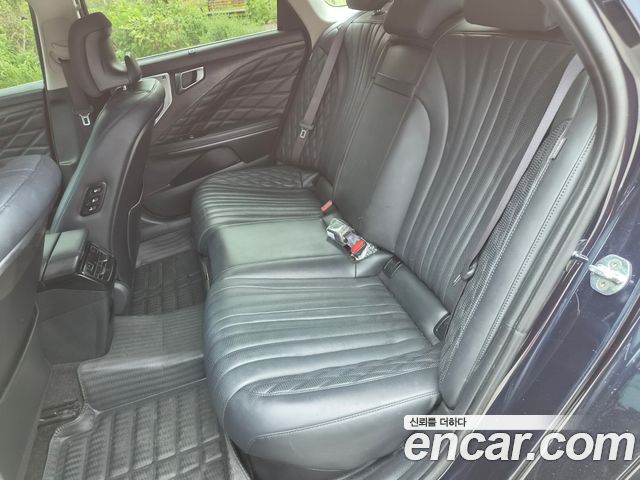 Kia K8 2023 — photo 16