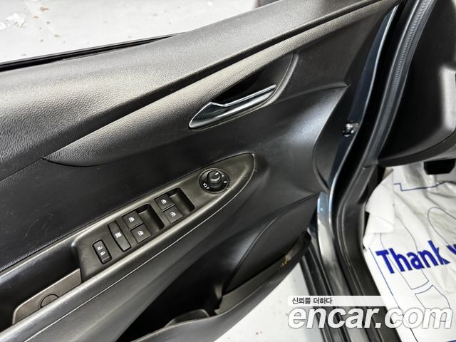 Chevrolet Korea Spark 2018 — photo 11