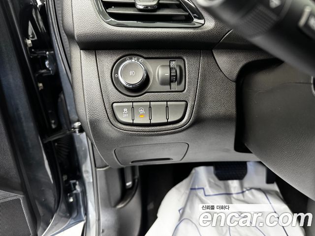 Chevrolet Korea Spark 2018 — photo 12