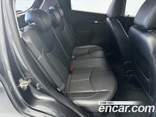 Chevrolet Korea Spark 2018 — photo 19