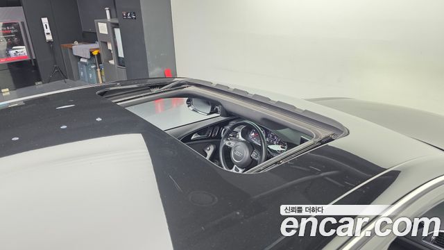 Audi A6 2016 — photo 25