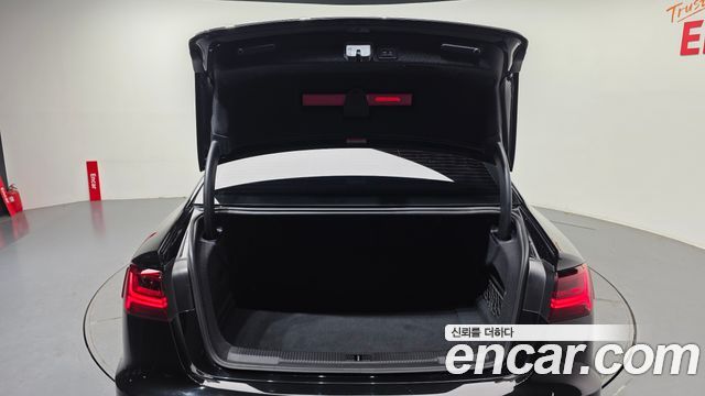 Audi A6 2016 — photo 26