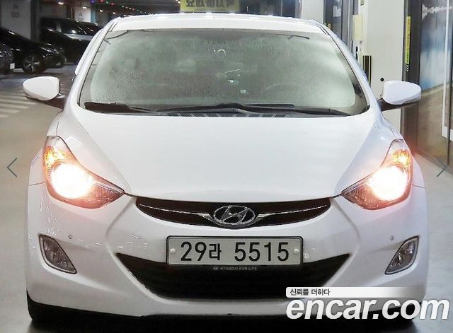 Hyundai AVANTE 2013 — photo 1