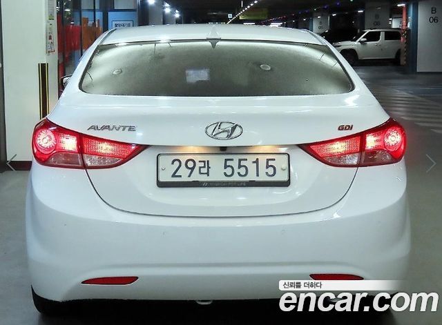 Hyundai AVANTE 2013 — photo 5