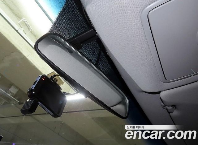 Hyundai AVANTE 2013 — photo 18