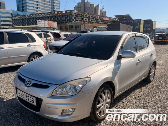 Hyundai i30 2008 — photo 2