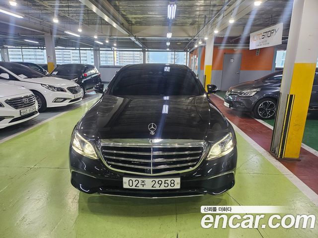 Mercedes-Benz E-Class 2019 — photo 3