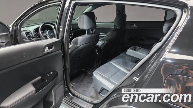 Kia Sportage 2021 — photo 11