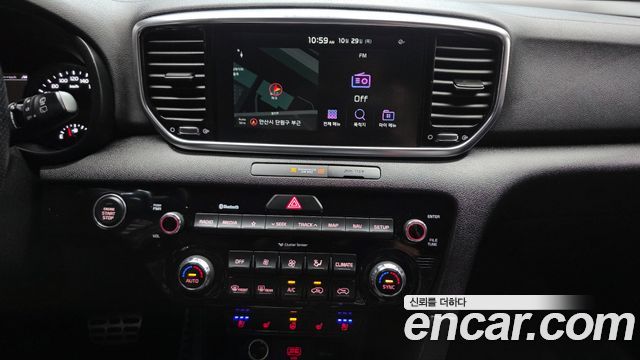 Kia Sportage 2021 — photo 17