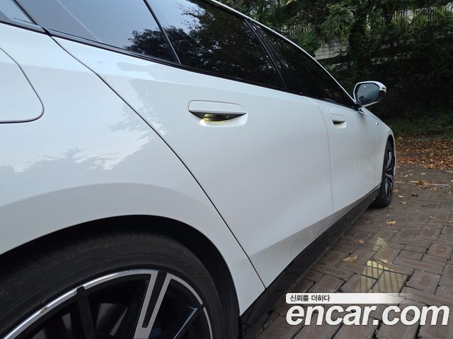 BMW 5-Series 2024 — photo 5