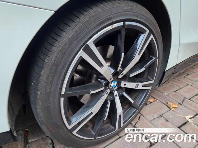 BMW 5-Series 2024 — photo 13
