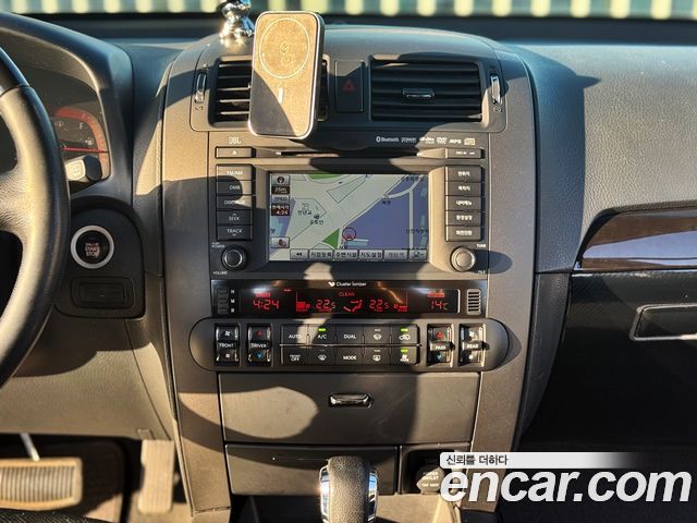 Kia Mohave 2011 — photo 14