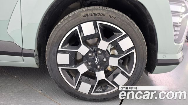 Hyundai Kona 2023 — photo 5