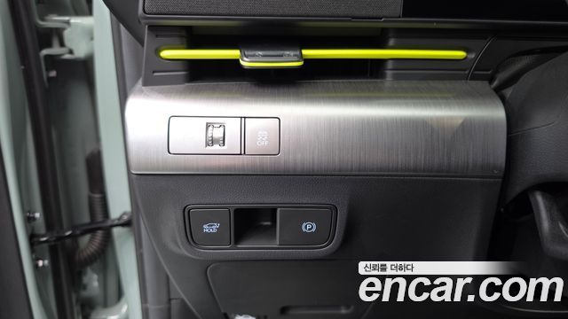 Hyundai Kona 2023 — photo 22