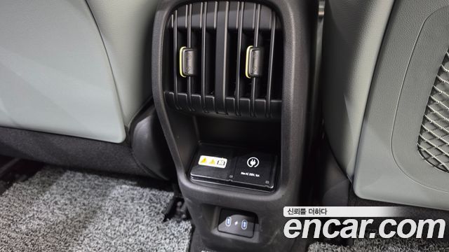 Hyundai Kona 2023 — photo 29