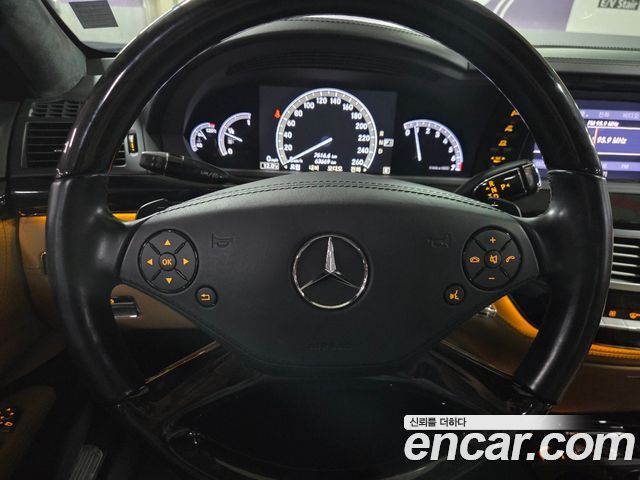 Mercedes-Benz S-Class 2013 — photo 6
