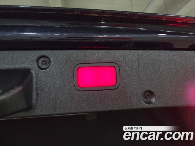 Mercedes-Benz S-Class 2013 — photo 20