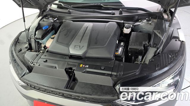 Kia EV6 2022 — photo 6