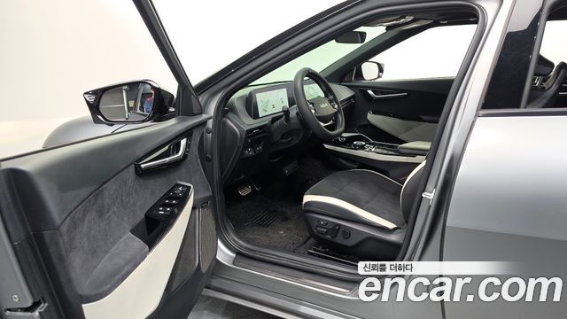 Kia EV6 2022 — photo 13