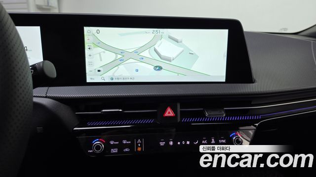 Kia EV6 2022 — photo 20
