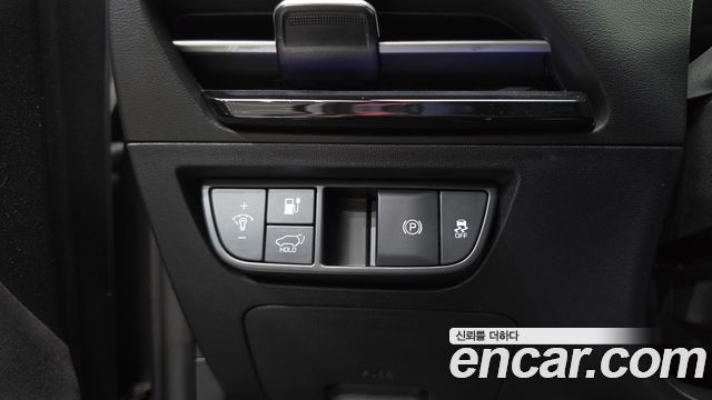 Kia EV6 2022 — photo 22