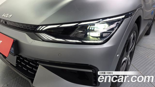 Kia EV6 2022 — photo 8