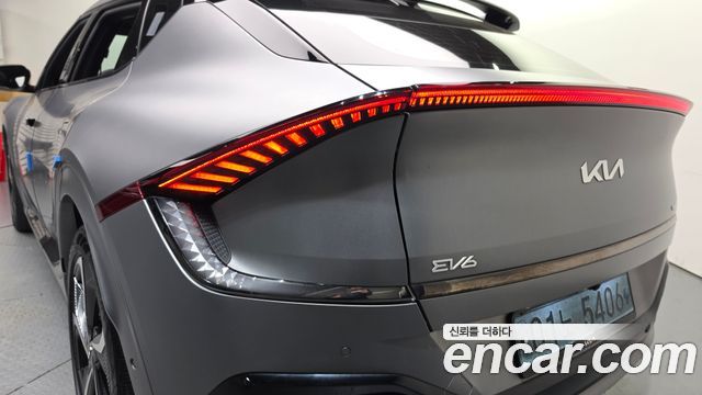 Kia EV6 2022 — photo 9