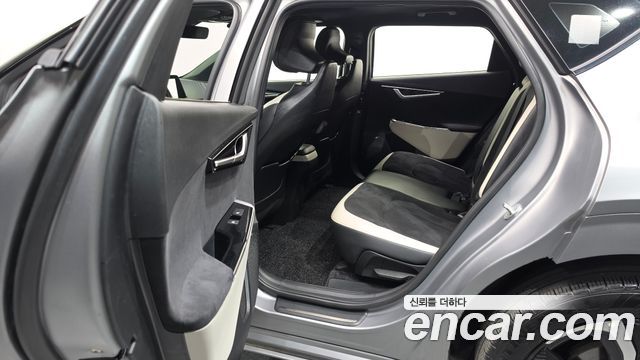 Kia EV6 2022 — photo 16