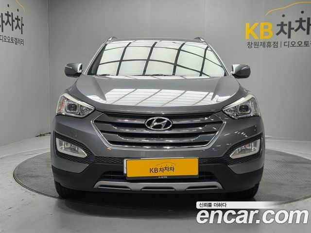 Hyundai Santafe 2013 — photo 1