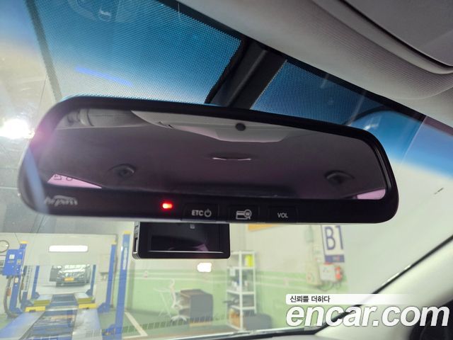 Hyundai Santafe 2013 — photo 18