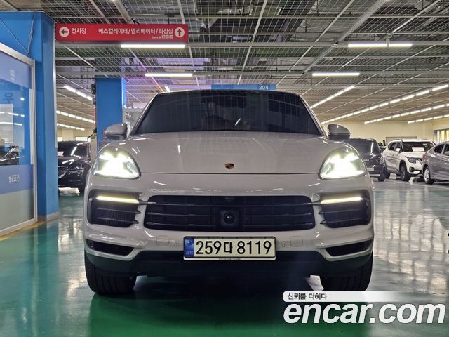 Porsche Cayenne 2021 — photo 3