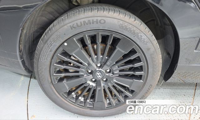 Hyundai Santafe 2025 — photo 5