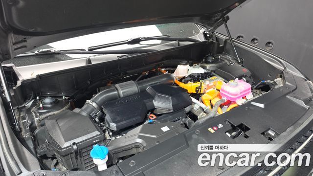 Hyundai Santafe 2025 — photo 6