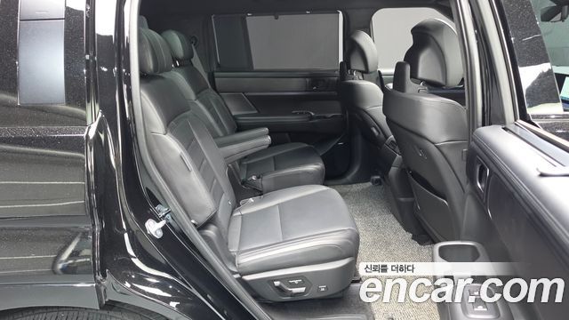 Hyundai Santafe 2025 — photo 17