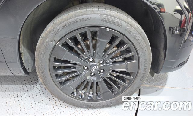 Hyundai Santafe 2025 — photo 7