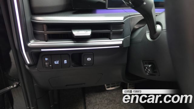 Hyundai Santafe 2025 — photo 33